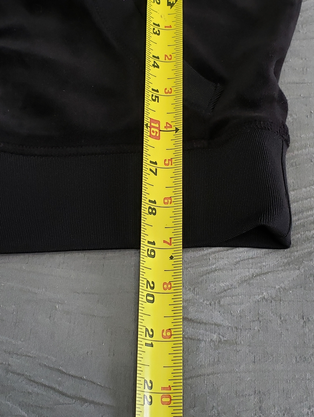 NWOT! JUICY COUTURE Women's Y2K Velour Full-Zip LS Hooded Sweatshirt (M) Black - Picture 4 of 8